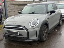Grau Gebraucht 2022 Mini Cooper Essential Kleinwagen | 19.900 € (Guter Preis)