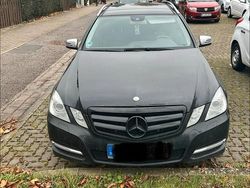Schwarz Gebraucht 2011 Mercedes E250 Kombi | 6.999 € (Fairer Preis)