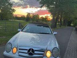 Silber Gebraucht 2002 Mercedes CLK230 Avantgarde Cabrio | 6.500 €