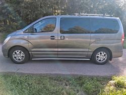 Silber Gebraucht 2010 Hyundai H-1 Van | 8.700 € (Teuer)