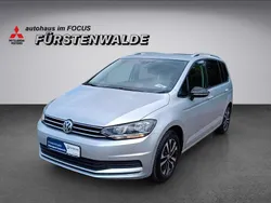 Silber Gebraucht 2019 VW Touran IQ Drive Van / Kleinbus | 21.990 € (Guter Preis)