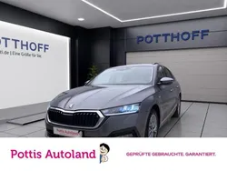 Grau Gebraucht 2023 Skoda Octavia Tour Kombi | 24.177 € (Fairer Preis)