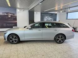 Silber Gebraucht 2024 Mercedes E220 Avantgarde Limousine | 38.885 € (Superpreis)