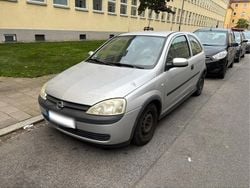 Silber Gebraucht 2002 Opel Corsa Kleinwagen | 1.450 € (Fairer Preis)