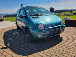 Blau Gebraucht 2003 Renault Twingo Authentique Kleinwagen | 2.222 € (Fairer Preis)