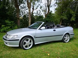 Silber Gebraucht 2002 Saab 9-3 Cabriolet Cabrio | 5.100 €