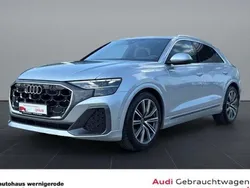Silber (silber (satellitsilber metallic)) Gebraucht 2024 Audi Q8 Ambiente SUV | 81.936 € (Etwas zu teuer)
