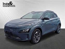 Misty jungle / phantom black r Gebraucht 2021 Hyundai Kona Trend SUV | 29.990 €