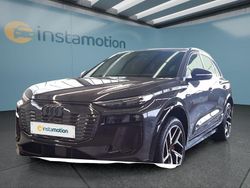 Grau Neu 2025 Audi Q6 e-tron SUV | 84.149 € (Etwas zu teuer)