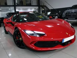 Rot Gebraucht 2024 Ferrari 296 Cabrio | 319.900 €