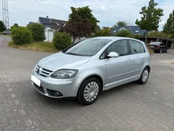 Grau Gebraucht 2007 VW Golf Plus Van / Kleinbus | 4.999 € (Teuer)