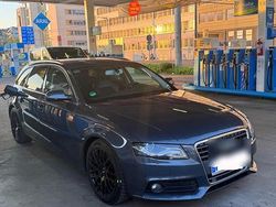 Grau Gebraucht 2010 Audi A4 Kombi | 6.499 € (Guter Preis)