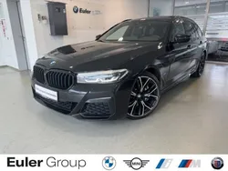 Schwarz Gebraucht 2022 BMW 530 Performance Kombi | 38.777 € (Fairer Preis)