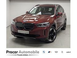 Rot Gebraucht 2021 BMW iX3 SUV | 39.920 € (Etwas zu teuer)