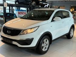 Weiß Gebraucht 2015 Kia Sportage Attract SUV | 6.450 € (Superpreis)