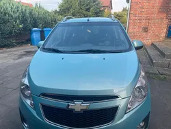 Blau Gebraucht 2010 Chevrolet Spark Kleinwagen | 2.599 € (Fairer Preis)