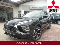 Schwarz Gebraucht 2022 Mitsubishi Eclipse Cross Select SUV | 27.980 € (Fairer Preis)