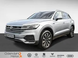 Antimonsilber (metallic) Gebraucht 2022 VW Touareg Basis SUV | 40.780 € (Superpreis)