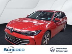 Chilirot metallic (metallic) Gebraucht 2025 VW Passat Elegance Limousine | 35.440 € (Superpreis)