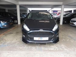 Schwarz Gebraucht 2015 Ford Fiesta Titanium Kleinwagen | 6.950 € (Fairer Preis)