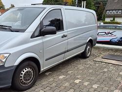 Grau Gebraucht 2012 Mercedes Vito Van / Kleinbus | 6.290 €