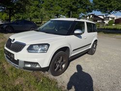 Weiß Gebraucht 2016 Skoda Yeti Cool Edition SUV | 9.590 € (Guter Preis)