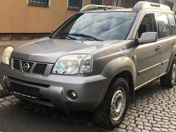 Grau Gebraucht 2005 Nissan X-Trail SUV | 1.599 € (Superpreis)