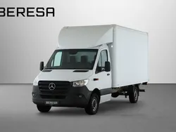 Arktikweiß Gebraucht 2023 Mercedes Sprinter Van | 48.766 €