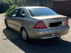 Gebraucht 2001 Mercedes C180 Classic Limousine | 2.000 € (Fairer Preis)