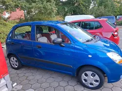 Blau Gebraucht 2009 Chevrolet Matiz Kleinwagen | 2.000 € (Fairer Preis)