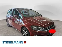 Rot Gebraucht 2018 VW Golf Sportsvan Join Van / Kleinbus | 19.770 € (Fairer Preis)