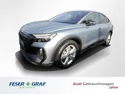 Geysirblau metallic Gebraucht 2024 Audi Q4 Sportback e-tron Ambiente SUV | 52.190 €