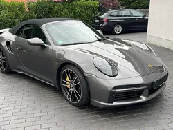 Grau Gebraucht 2022 Porsche 911 Turbo S Cabriolet Cabrio | 225.000 €