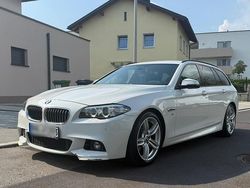 Weiß Gebraucht 2014 BMW 520 M Sport Kombi | 10.500 € (Guter Preis)