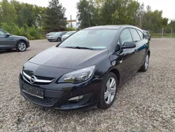 Schwarz Gebraucht 2015 Opel Astra Edition Kombi | 8.200 € (Guter Preis)