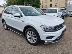 Weiß Gebraucht 2016 VW Tiguan Allspace S SUV | 12.200 € (Teuer)