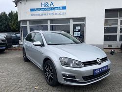 Silber Gebraucht 2015 VW Golf VII Cup Kombi | 6.500 € (Guter Preis)
