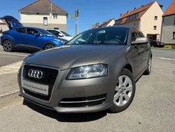 Grau Gebraucht 2012 Audi A3 Sportback Ambiente Limousine | 5.900 € (Guter Preis)