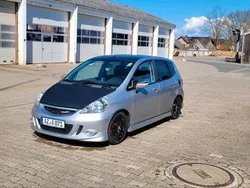 Silber Gebraucht 2005 Honda Jazz Sport Kleinwagen | 1.850 €