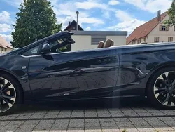 Schwarz Gebraucht 2014 Opel Cascada Innovation Cabrio | 10.200 € (Fairer Preis)