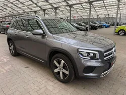 Grau Gebraucht 2022 Mercedes GLB200 Progressive SUV | 31.990 € (Fairer Preis)