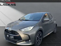 Individuell Neu 2025 Toyota Yaris Hybrid Comfort Limousine | 25.990 € (Fairer Preis)