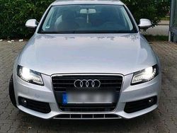 Silber Gebraucht 2009 Audi A4 Limousine | 6.200 € (Fairer Preis)