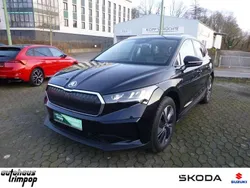 Schwarzmagic perleffekt met. Gebraucht 2023 Skoda Enyaq iV Loft SUV | 34.970 € (Fairer Preis)