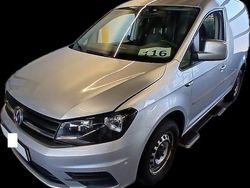Silber Gebraucht 2018 VW Caddy Van / Kleinbus | 9.990 € (Guter Preis)
