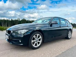 Schwarz Gebraucht 2015 BMW 318 Kombi | 6.999 € (Fairer Preis)