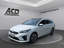 Weiß Gebraucht 2021 Kia Ceed Sportswagon Platinum Kombi | 20.970 € (Fairer Preis)