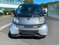 Schwarz Gebraucht 2003 Smart ForTwo Coupé Basis Coupé | 999 € (Guter Preis)