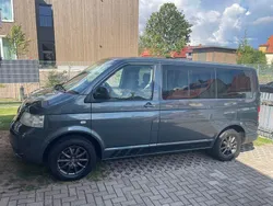 Grau Gebraucht 2006 VW T5 Van | 10.000 € (Fairer Preis)