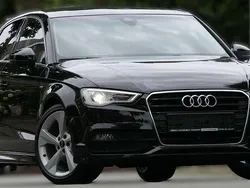 Mythosschwarz Gebraucht 2016 Audi A3 S-Line Limousine | 14.950 € (Guter Preis)